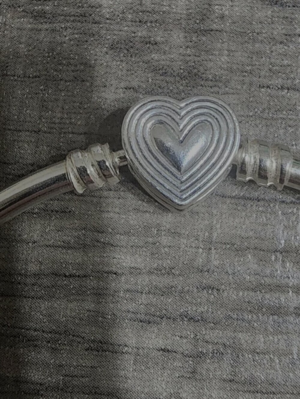 Authentic Pandora Radiating Heart Clasp Bangle Sterling silver - Picture 3 of 10